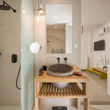 Apartment Elvina House