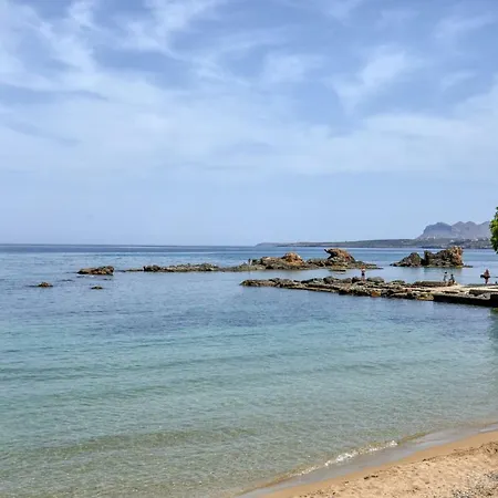 Elvina City House * ハニア