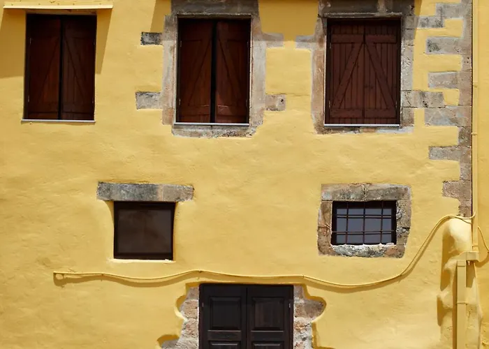 Elvina City House Daire Hanya