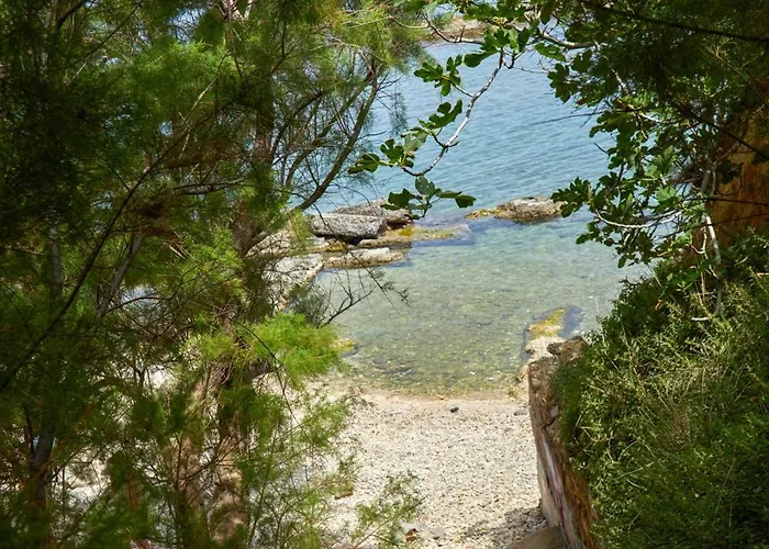 Elvina City House * Hanya