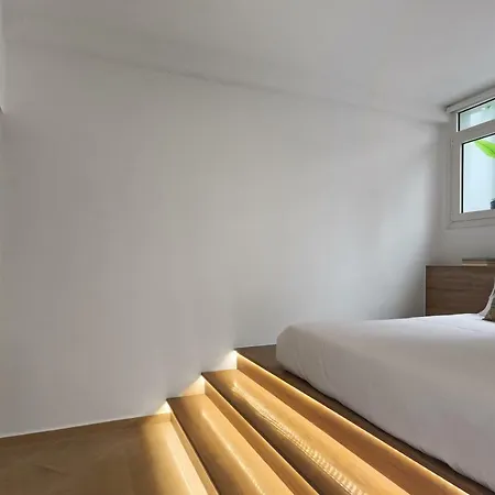 Elvina City House Апартаменты *