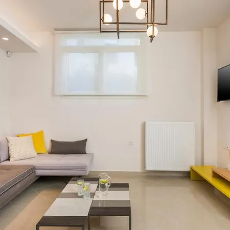 Elvina City House Апартаменты *