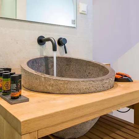 Апартаменты Elvina City House Ханья