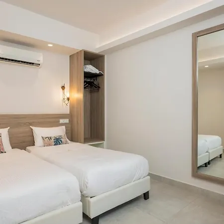 Апартаменты Elvina City House *